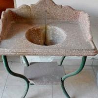 Lavandino da giardino in pietra e ferro