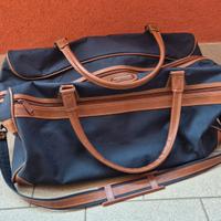 Borsone da viaggio con manici e tracolla 