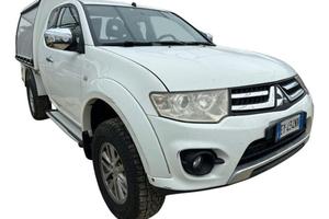 MITSUBISHI L200 2.5 DI-D/178CV DC Intense Plus D