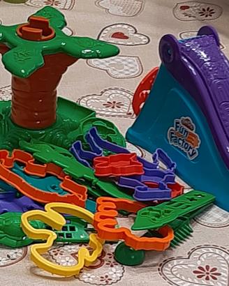 Set scatole Play-Doh complete di accessori