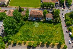 TER. RESIDENZIALE A REGGIO NELL'EMILIA