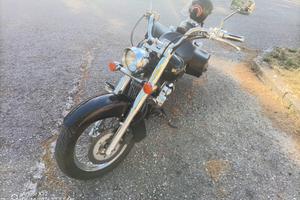 Shadow VT 750 