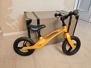 Balance bike lionelo