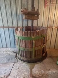 torchio per stringere l'uva