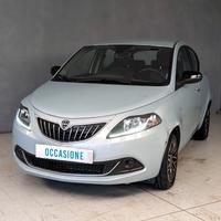 Lancia Ypsilon 1.0 Hybrid 70cv Platino