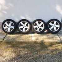 Cerchi in lega + gomme estive Kleber 195/50 R15
