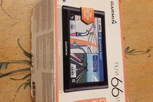 Garmin NUVI 66 LM