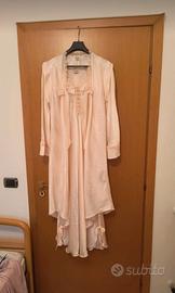 completo elegante e raffinato , particolare 