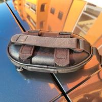 Pouchette con piccole casse con batteria 