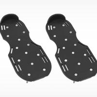 Scarpe chiodate per aerare il prato