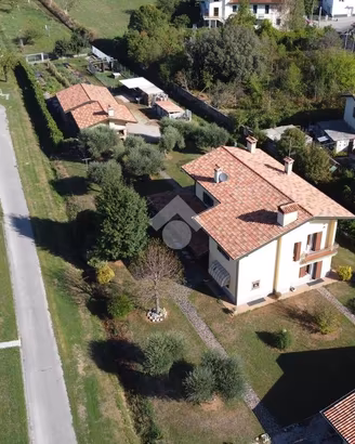 VILLA SINGOLA A CAMPOFORMIDO