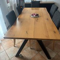 Tavolo in rovere 200x100 con 6 sedie