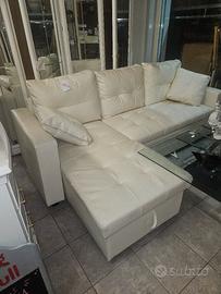 Divano con penisola ( eco pelle )