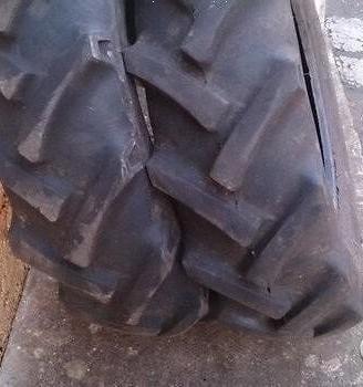 Coppia di pneumatici usati 40 65 20 good