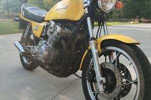 SUZUKI GSX 750
