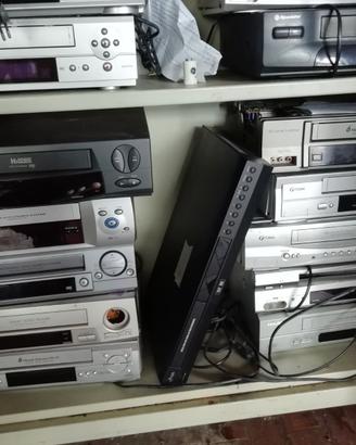 80 videoregistratori  uso ricambi