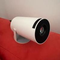 Proiettore mini compact alta definizione