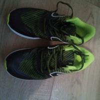 sneakers bambino num 37 pari al nuovo