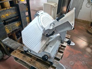Affettatrice inox professionale usata