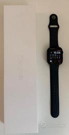 Apple Watch 7 - 45 mm