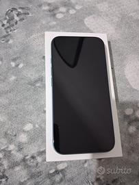 iPhone 16 128GB + AppleCare+ fino al 2027