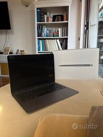 McBook Air 13