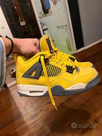 Jordan 4 retro lightning (2021)