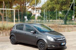 OPEL CORSA D 1.2 benzina - NON TRATTABILE!