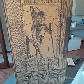 Monkey lamp 