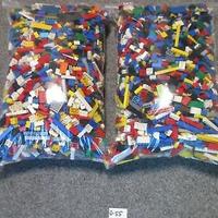 Lego 2 Kg di mattoncini vari