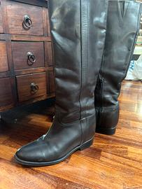 Stivale in vitello nero vera pelle