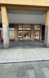 NEGOZIO IN CENTRO