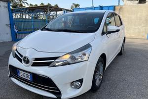 Toyota verso 1.6 D-4D- km 140000-12/2015