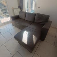 divano letto in similpelle 