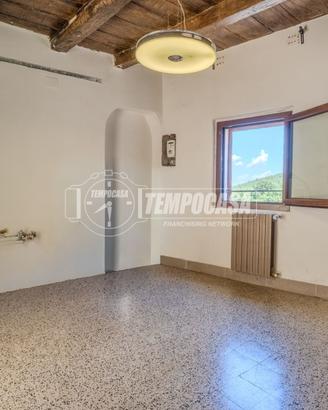 BILOCALE RISTRUTTURATO A BAGNAIA