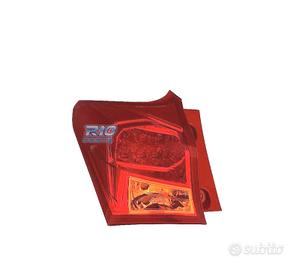 FANALE SINISTRO TOYOTA AURIS 5P 13-15 LED AMBRA RO