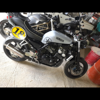 Yamaha yzs cafè racer