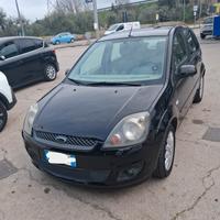 ford Fiesta neopatentati