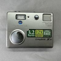 Konica Minolta DiMAGE X31 3.2MP Compatta Digitale