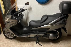 Suzuki Burgman ABS 400 - 2011