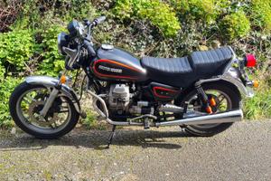 MOTO GUZZI V35C del 1983
