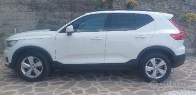 Volvo XC0 Momentum manuale 2.0 Diesel awd