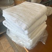 Teli doccia asciugamani grandi bianchi 140x100