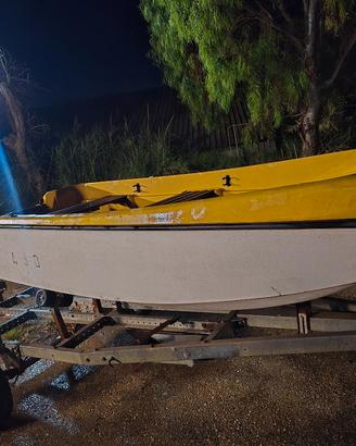 Barca Trimarano A350 (3.50 mt) in vetroresina + Ca
