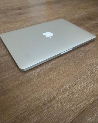 Macbook Pro Retina 13" (Early 2015)