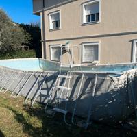 PISCINA 10 METRI PER 5 METRI  ALTEZZA 1.50