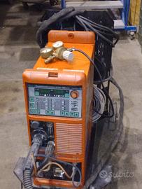 Saldatrice TRANS PLUS SYNERGIC 2700 ALU edition