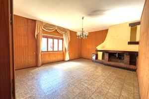 Indipendente con ampio cortile e balcone