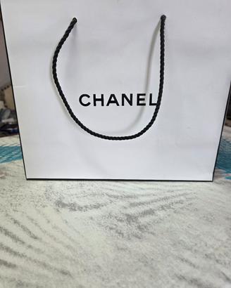 Borsa di carta Chanel