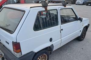 FIAT PANDA con Carrello